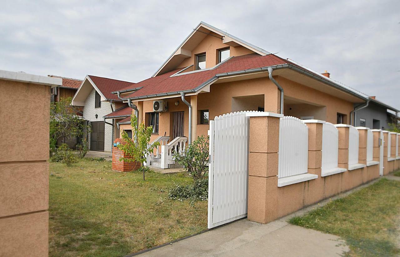 Villa Nena Kladovo Luaran gambar